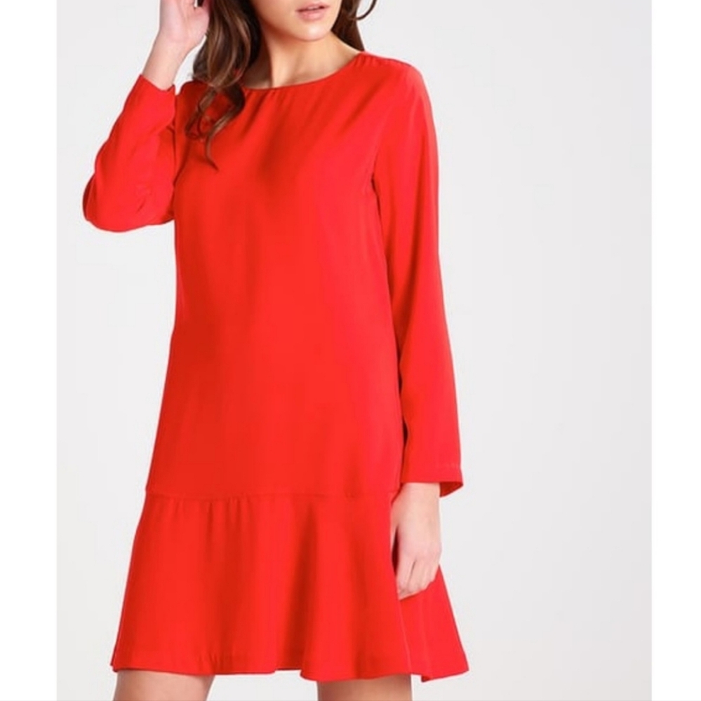Karen by Simonsen Mab Red Dress Size 36 US 6 Drop Waist Long Sleeved Classic